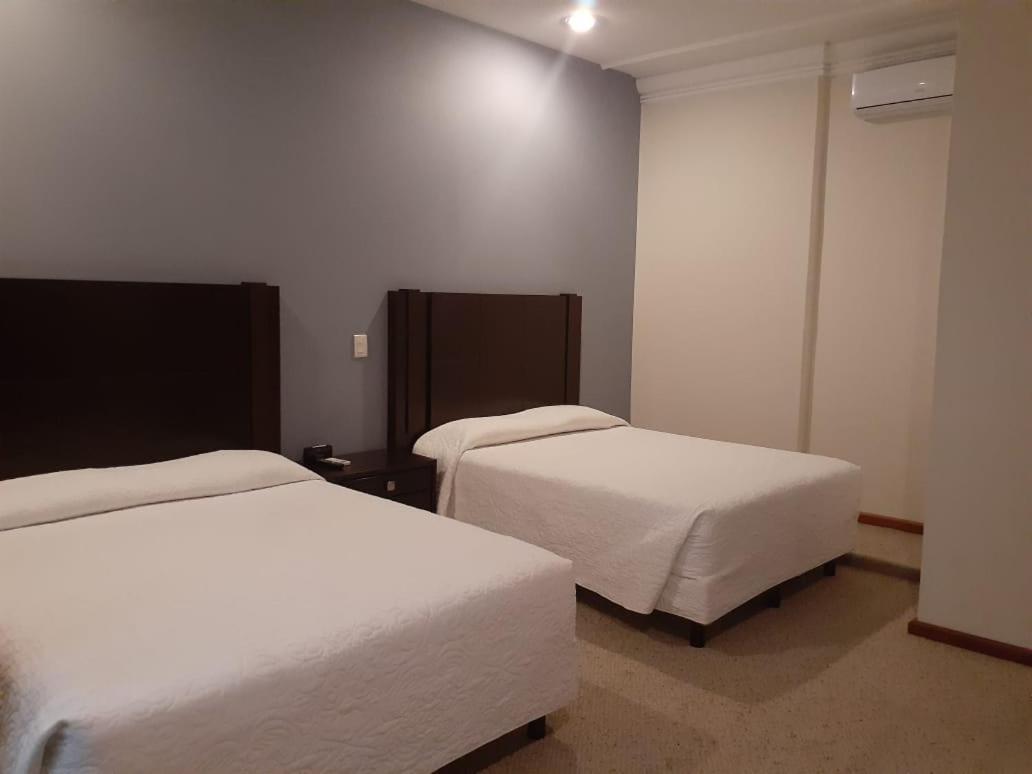 Hotel Candelero Yuriria Luaran gambar